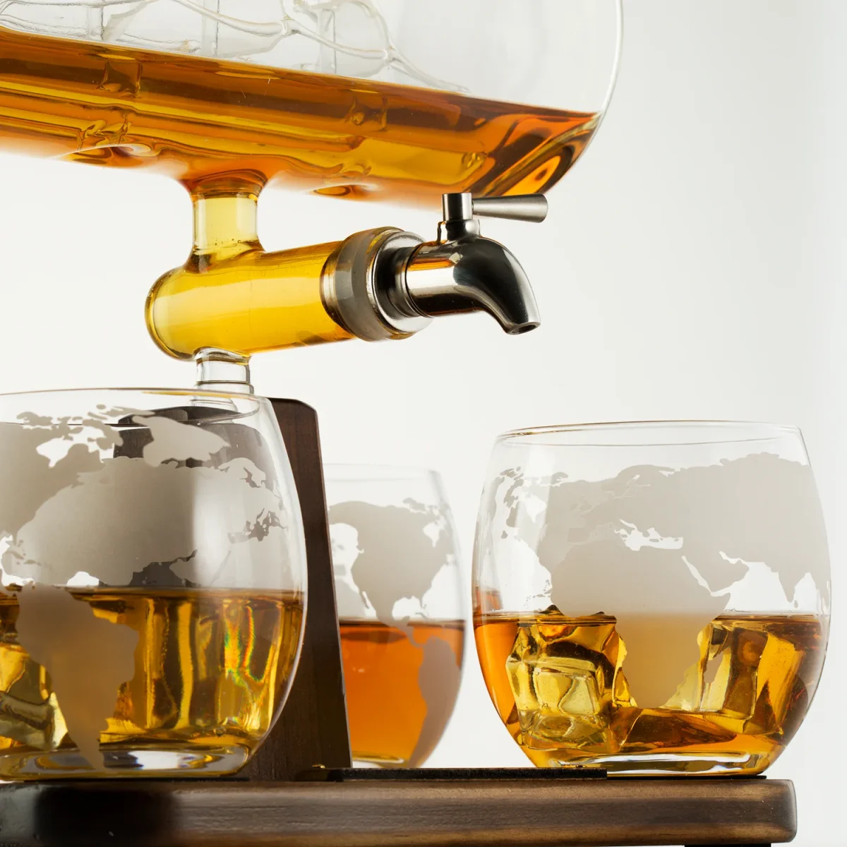 Antique Ship Decanter Set Premium Barware Gift Elegant Drinkware Collection - Image 4