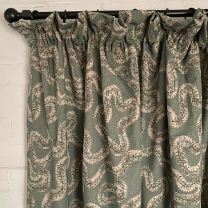 Ex-Display Curtain Garland