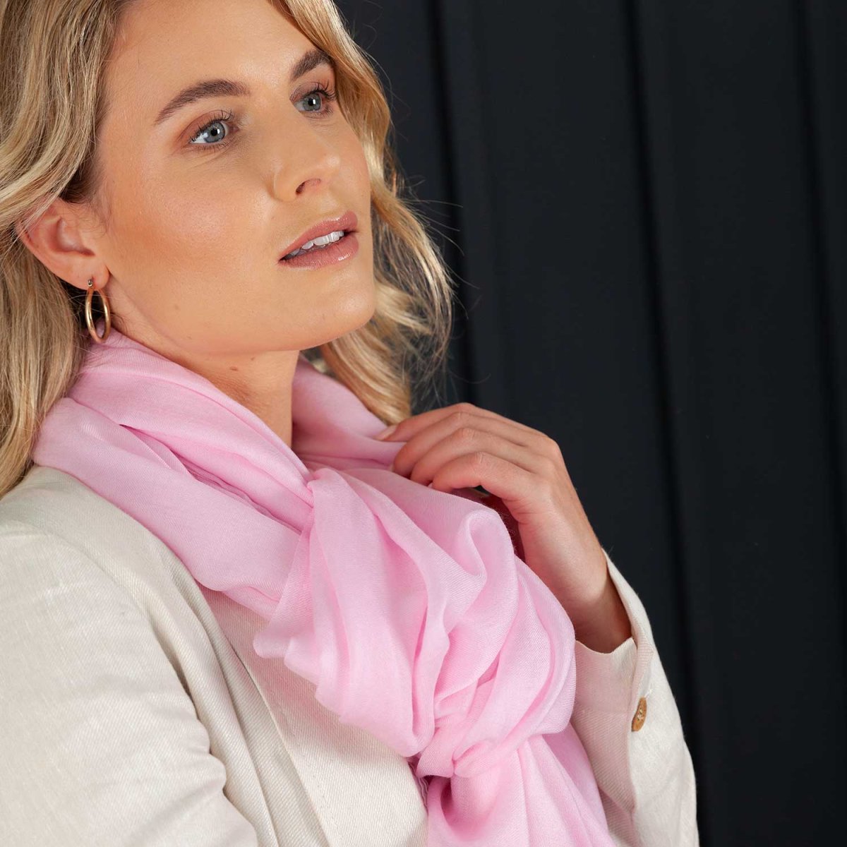Luxe Merino Silk Shawl Light Pink - Image 2